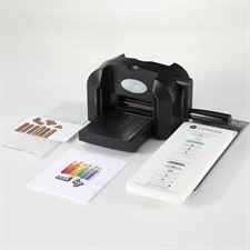 Spellbinders Platinum SCOUT - MINI Die-Cutting Machine / Black (Simon Hurley Edition)